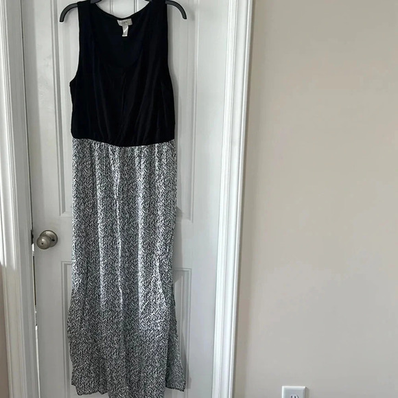 LOFT Maxi Dress size Large - Picture 1 of 2